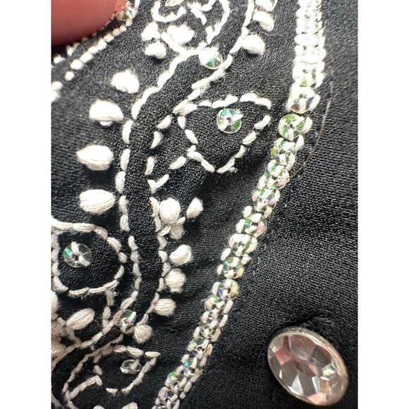 Graham Kandiah NY Embellished Long Sleeve Tunic Flowy Black White Top Size Large - Picture 6 of 16